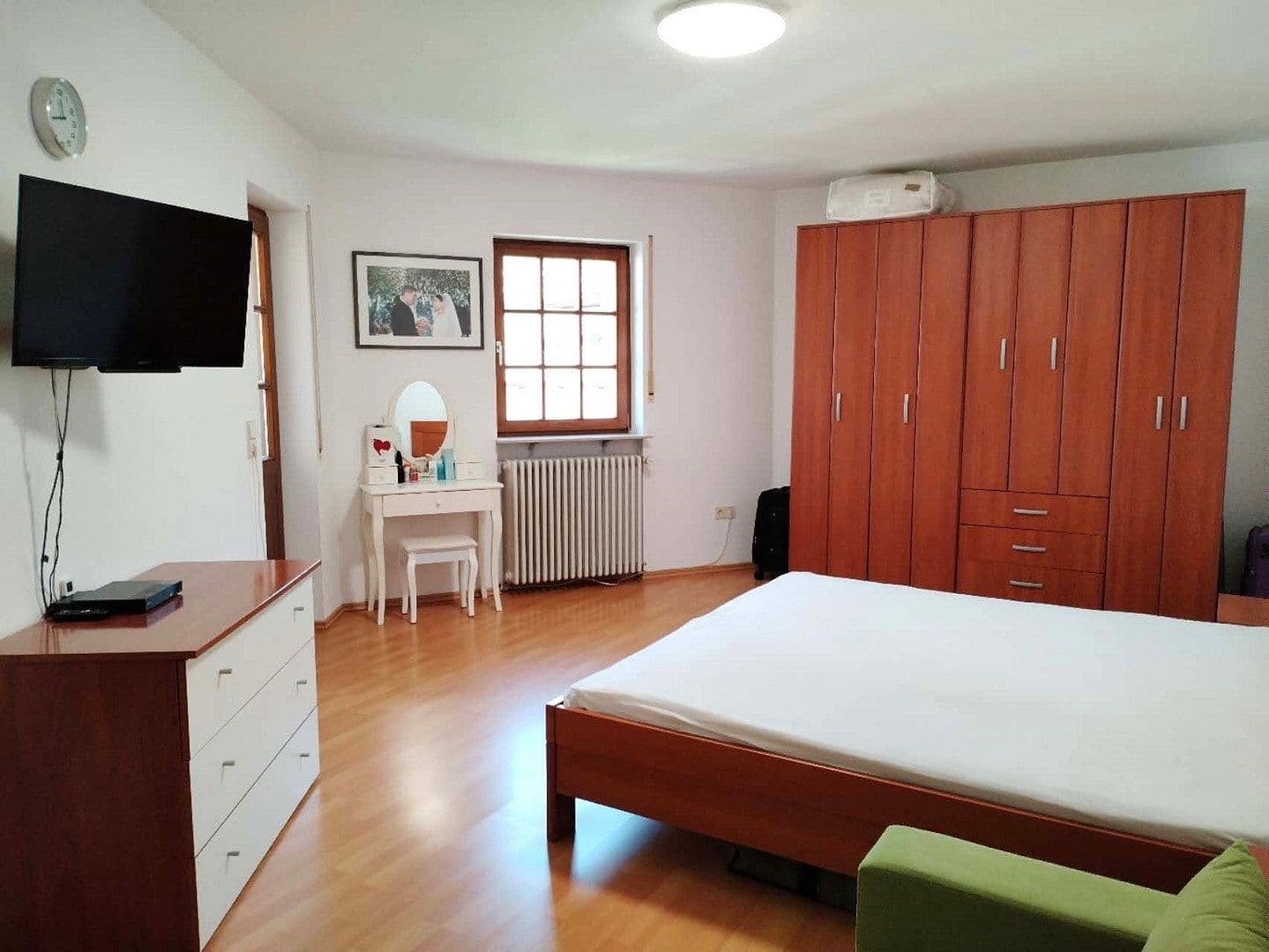 Predaj domu 168 m², pozemok 415 m², Kappelrodeck, Bádensko-Wurttembersko Predaj domu 168 m², pozemok 415 m², Kappelrodeck, Bádensko-Wurttembersko