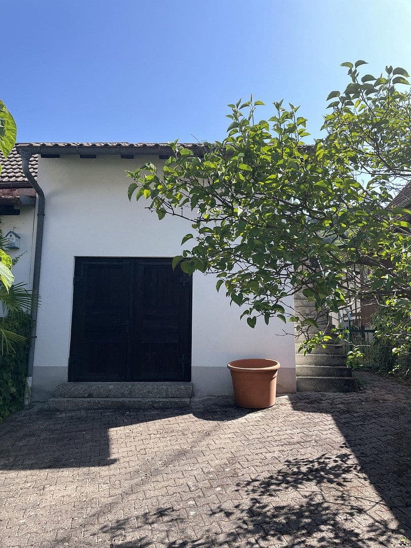 Predaj domu 168 m², pozemok 415 m², Kappelrodeck, Bádensko-Wurttembersko Predaj domu 168 m², pozemok 415 m², Kappelrodeck, Bádensko-Wurttembersko