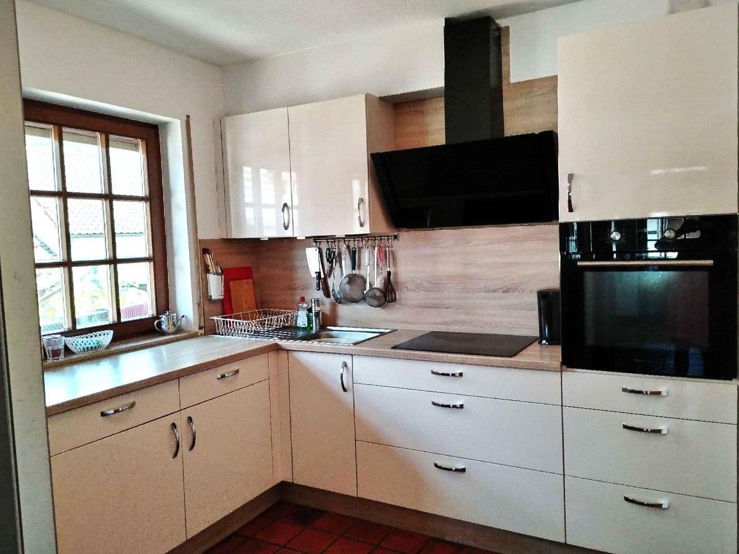 Predaj domu 168 m², pozemok 415 m², Kappelrodeck, Bádensko-Wurttembersko Predaj domu 168 m², pozemok 415 m², Kappelrodeck, Bádensko-Wurttembersko