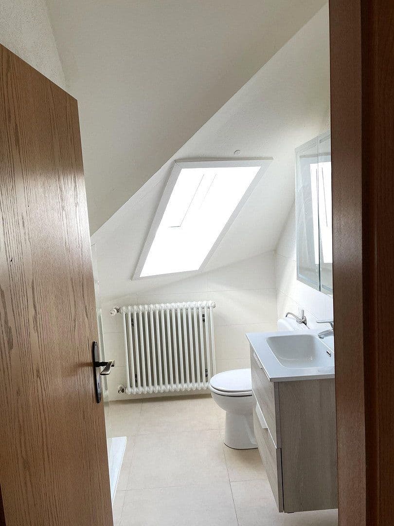 Predaj domu 168 m², pozemok 415 m², Kappelrodeck, Bádensko-Wurttembersko Predaj domu 168 m², pozemok 415 m², Kappelrodeck, Bádensko-Wurttembersko