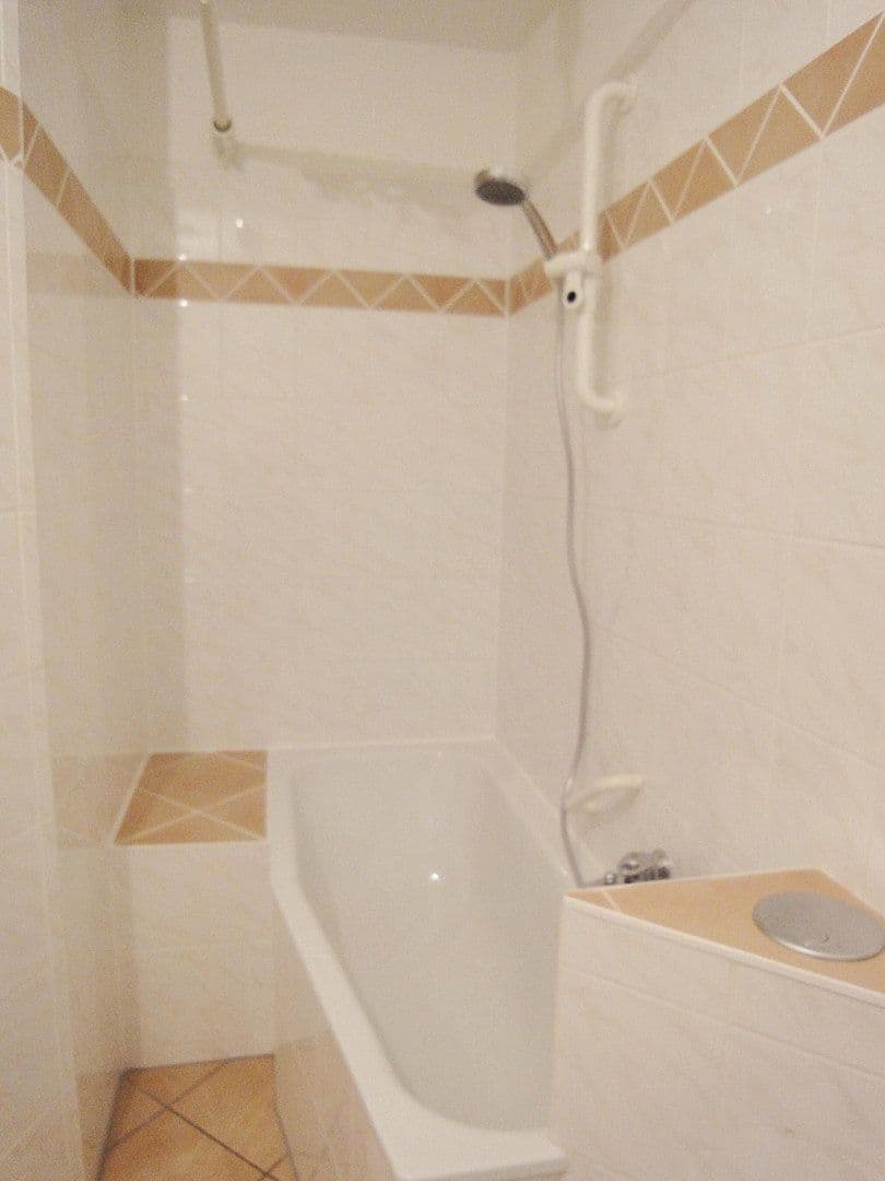 Prenájom bytu 2-izbový 62 m², Witten, Severné Porýnie - Westfálsko Prenájom bytu 2-izbový 62 m², Witten, Severné Porýnie - Westfálsko