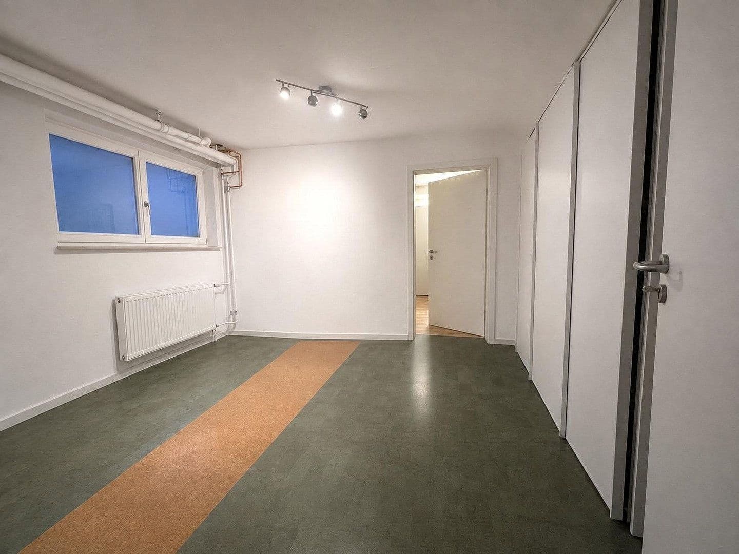 Predaj domu 265 m², pozemok 282 m², Rottweil, Bádensko-Wurttembersko Predaj domu 265 m², pozemok 282 m², Rottweil, Bádensko-Wurttembersko
