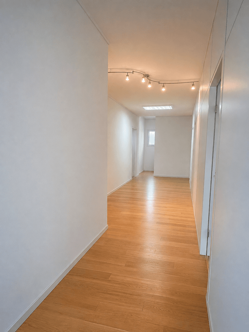 Predaj domu 265 m², pozemok 282 m², Rottweil, Bádensko-Wurttembersko Predaj domu 265 m², pozemok 282 m², Rottweil, Bádensko-Wurttembersko