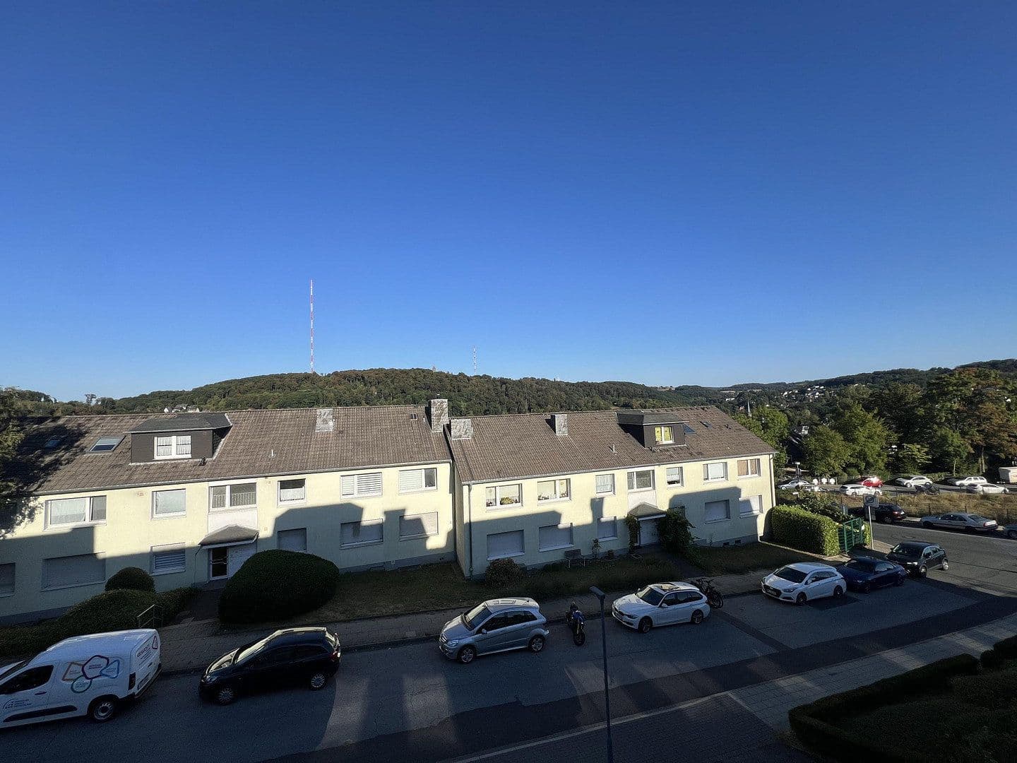 Prenájom bytu 3-izbový 80 m², Rolandsweg 3, Velbert, Severné Porýnie - Westfálsko Prenájom bytu 3-izbový 80 m², Rolandsweg 3, Velbert, Severné Porýnie - Westfálsko