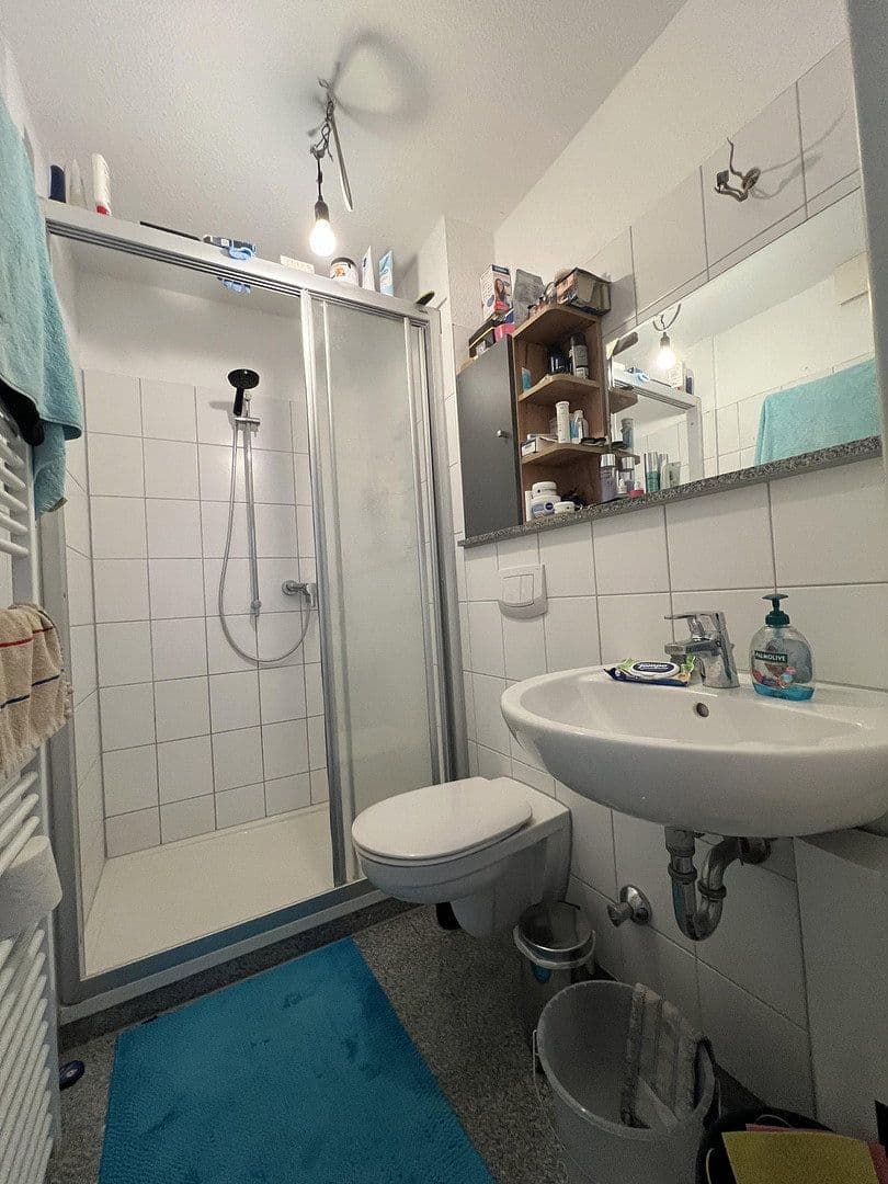Prenájom bytu 3-izbový 80 m², Rolandsweg 3, Velbert, Severné Porýnie - Westfálsko Prenájom bytu 3-izbový 80 m², Rolandsweg 3, Velbert, Severné Porýnie - Westfálsko