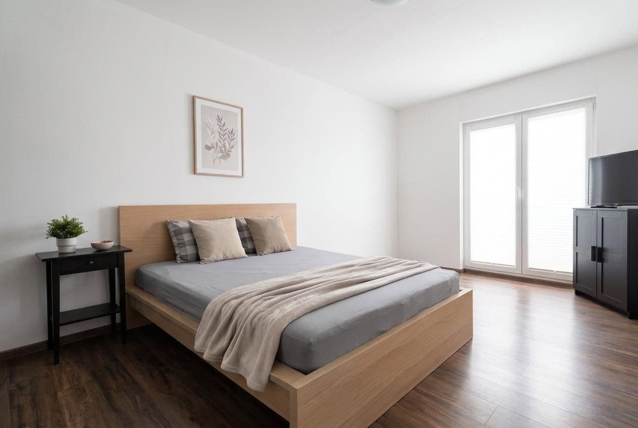 Prenájom bytu 3-izbový 110 m², Ahrensfelde, Brandenbursko Prenájom bytu 3-izbový 110 m², Ahrensfelde, Brandenbursko