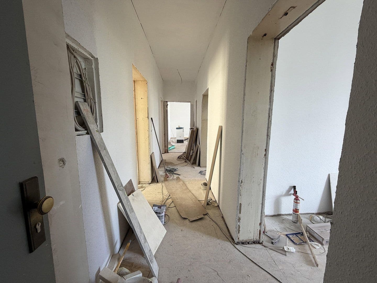 Prenájom bytu 3-izbový 98 m², Eckenheimer Landstraße 103, Frankfurt am Main, Hesensko Prenájom bytu 3-izbový 98 m², Eckenheimer Landstraße 103, Frankfurt am Main, Hesensko