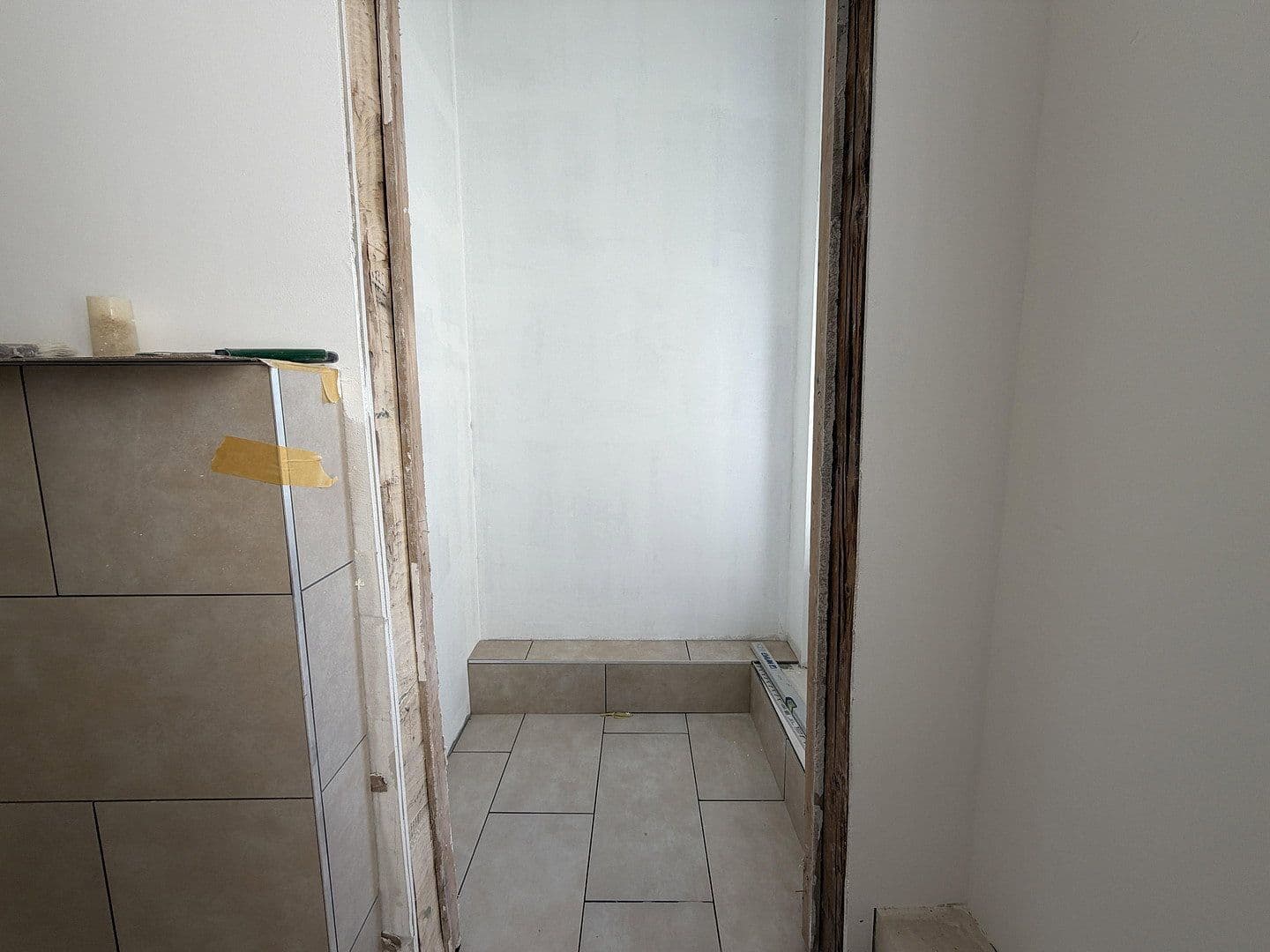 Prenájom bytu 3-izbový 98 m², Eckenheimer Landstraße 103, Frankfurt am Main, Hesensko Prenájom bytu 3-izbový 98 m², Eckenheimer Landstraße 103, Frankfurt am Main, Hesensko