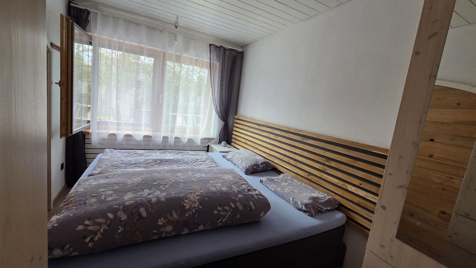 Prenájom bytu 6-izbový 156 m², Uehlfeld, Bavorsko Prenájom bytu 6-izbový 156 m², Uehlfeld, Bavorsko