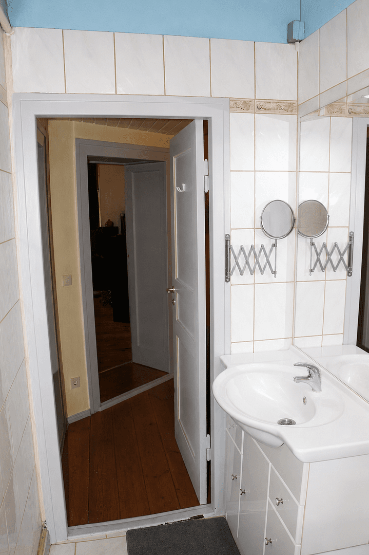 Predaj bytu 2-izbový 68 m², Friedrich-Franz-Str. 38, Berlin, Berlín Predaj bytu 2-izbový 68 m², Friedrich-Franz-Str. 38, Berlin, Berlín