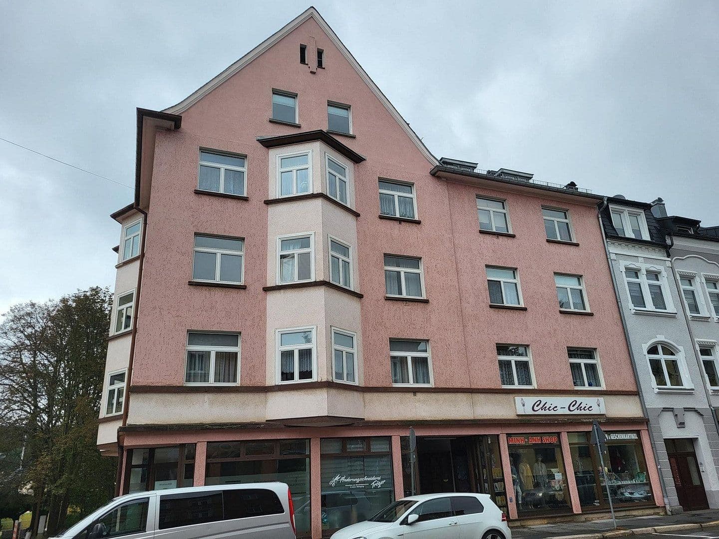 Prenájom bytu 2-izbový 60 m², Auerbacher Str. 16, Rodewisch, Sasko Prenájom bytu 2-izbový 60 m², Auerbacher Str. 16, Rodewisch, Sasko