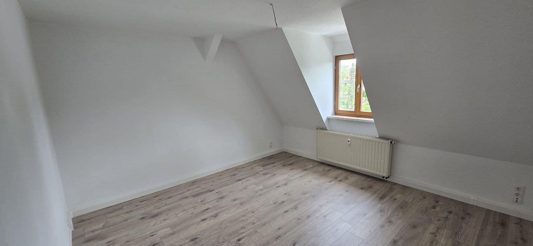 Prenájom bytu 2-izbový 51 m², Moritz-Löscher-Straße 22, Reichenbach, Sasko Prenájom bytu 2-izbový 51 m², Moritz-Löscher-Straße 22, Reichenbach, Sasko