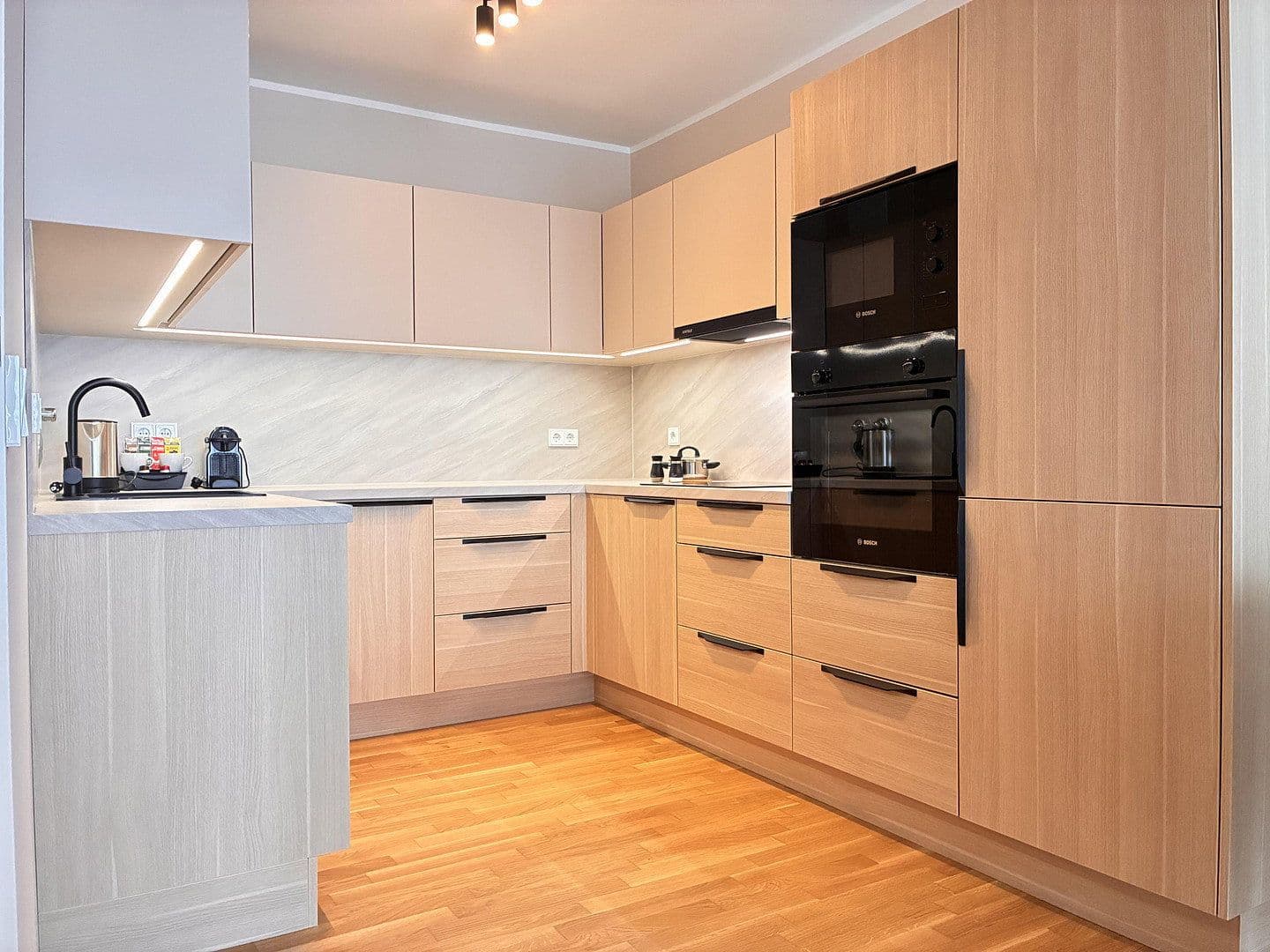 Prenájom bytu 2-izbový 62 m², Leipziger Straße 35C, Dresden, Sasko Prenájom bytu 2-izbový 62 m², Leipziger Straße 35C, Dresden, Sasko