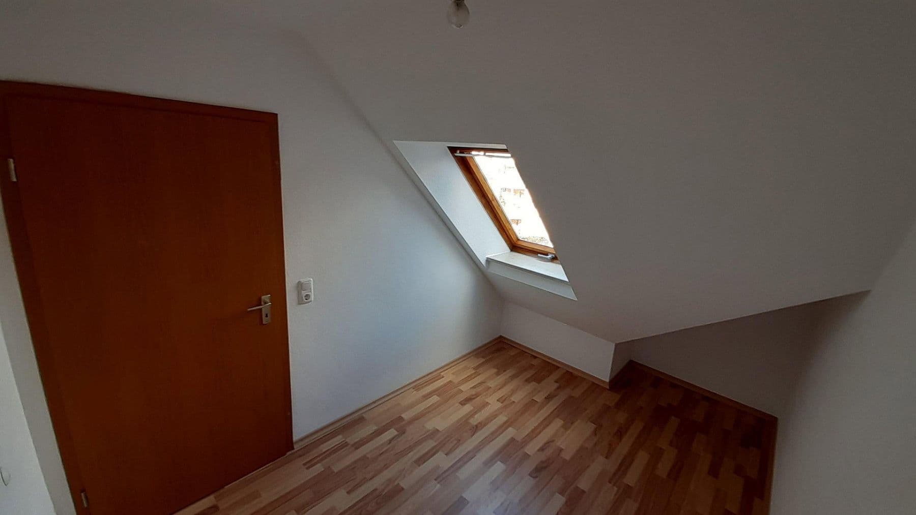 Predaj bytu 3-izbový 67 m², Aichach, Bavorsko Predaj bytu 3-izbový 67 m², Aichach, Bavorsko