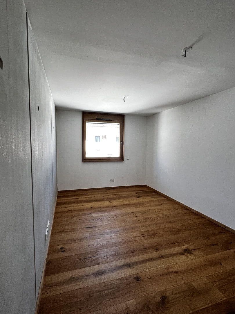 Prenájom bytu 3-izbový 87 m², Lerchenfeldstraße 28, München-Altstadt-Lehel, Bavorsko Prenájom bytu 3-izbový 87 m², Lerchenfeldstraße 28, München-Altstadt-Lehel, Bavorsko