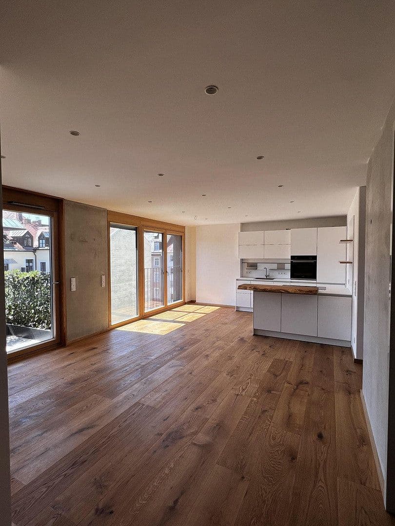 Prenájom bytu 3-izbový 87 m², Lerchenfeldstraße 28, München-Altstadt-Lehel, Bavorsko Prenájom bytu 3-izbový 87 m², Lerchenfeldstraße 28, München-Altstadt-Lehel, Bavorsko