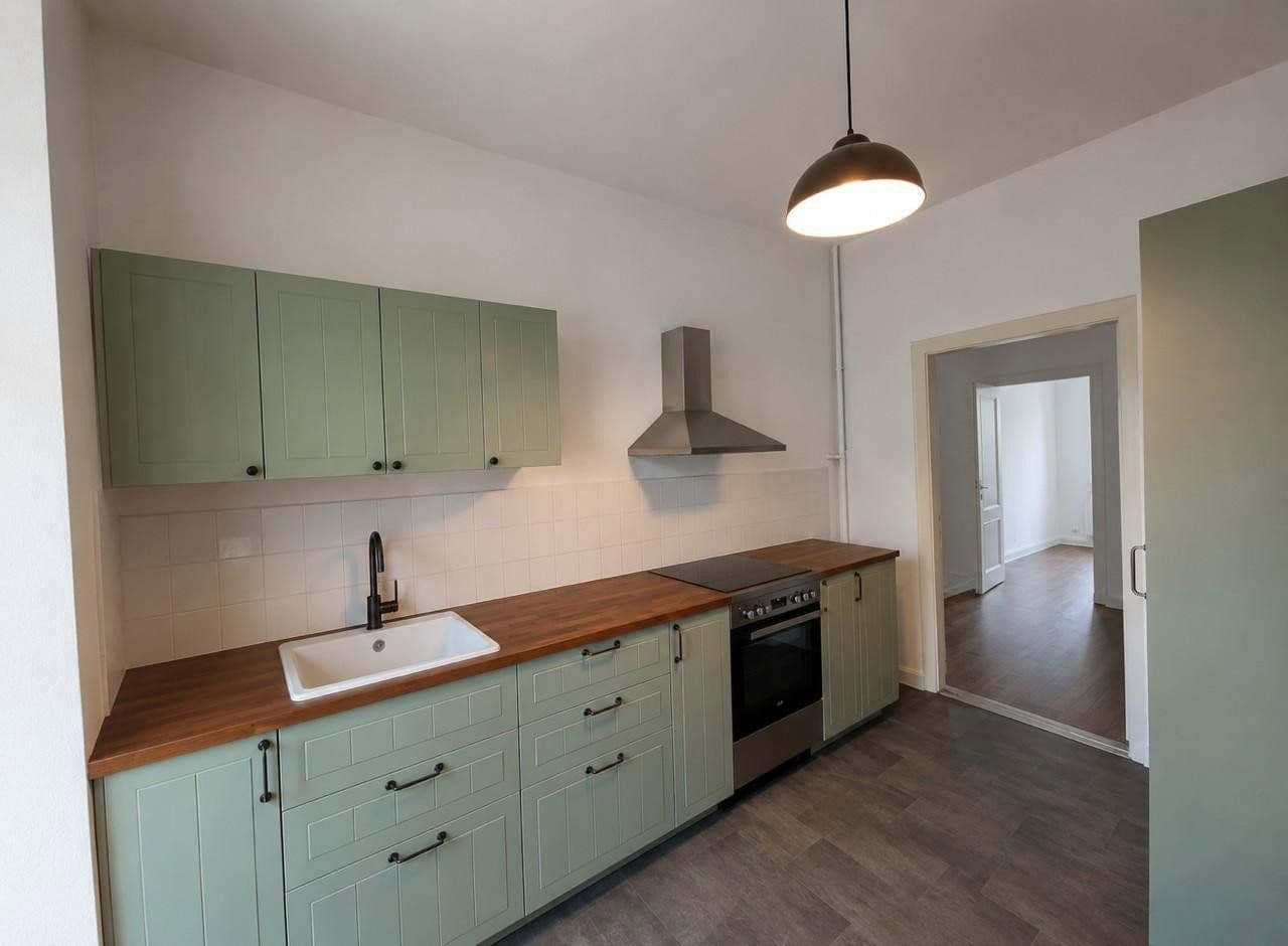 Predaj bytu 3-izbový 71 m², Berlin, Berlín Predaj bytu 3-izbový 71 m², Berlin, Berlín