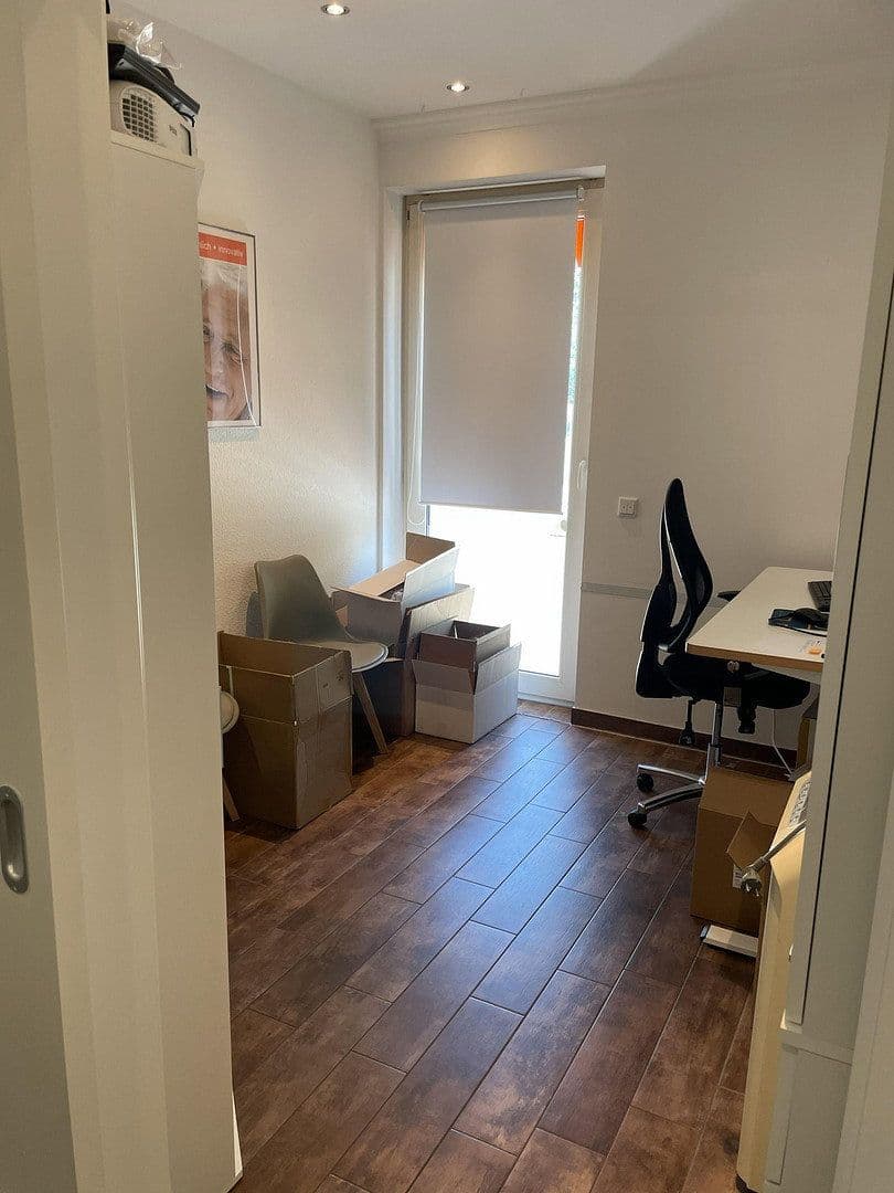 Prenájom kancelárie 80 m², Pfarrer-Reukes-Str. 12, Gronau, Severné Porýnie - Westfálsko Prenájom kancelárie 80 m², Pfarrer-Reukes-Str. 12, Gronau, Severné Porýnie - Westfálsko