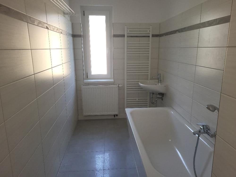 Predaj domu 200 m², pozemok 570 m², Treuen, Sasko Predaj domu 200 m², pozemok 570 m², Treuen, Sasko
