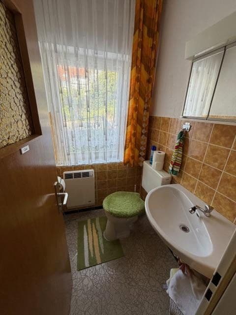 Predaj domu 180 m², pozemok 500 m², Odenwaldblick 14, Wiesbaden, Hesensko Predaj domu 180 m², pozemok 500 m², Odenwaldblick 14, Wiesbaden, Hesensko