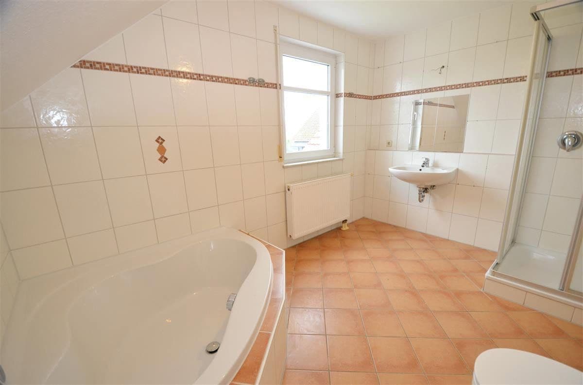 Predaj domu 143 m², pozemok 555 m², Rottweil, Bádensko-Wurttembersko Predaj domu 143 m², pozemok 555 m², Rottweil, Bádensko-Wurttembersko