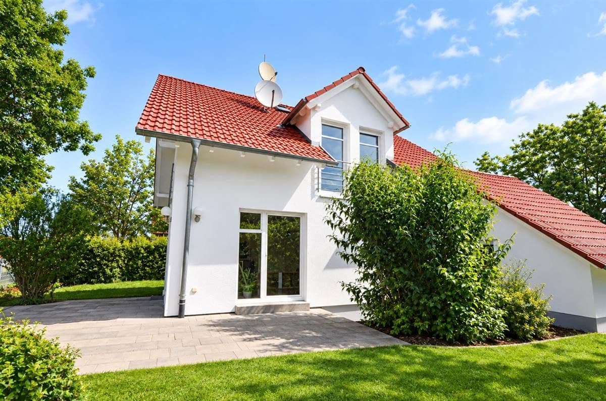 Predaj domu 143 m², pozemok 555 m², Rottweil, Bádensko-Wurttembersko Predaj domu 143 m², pozemok 555 m², Rottweil, Bádensko-Wurttembersko