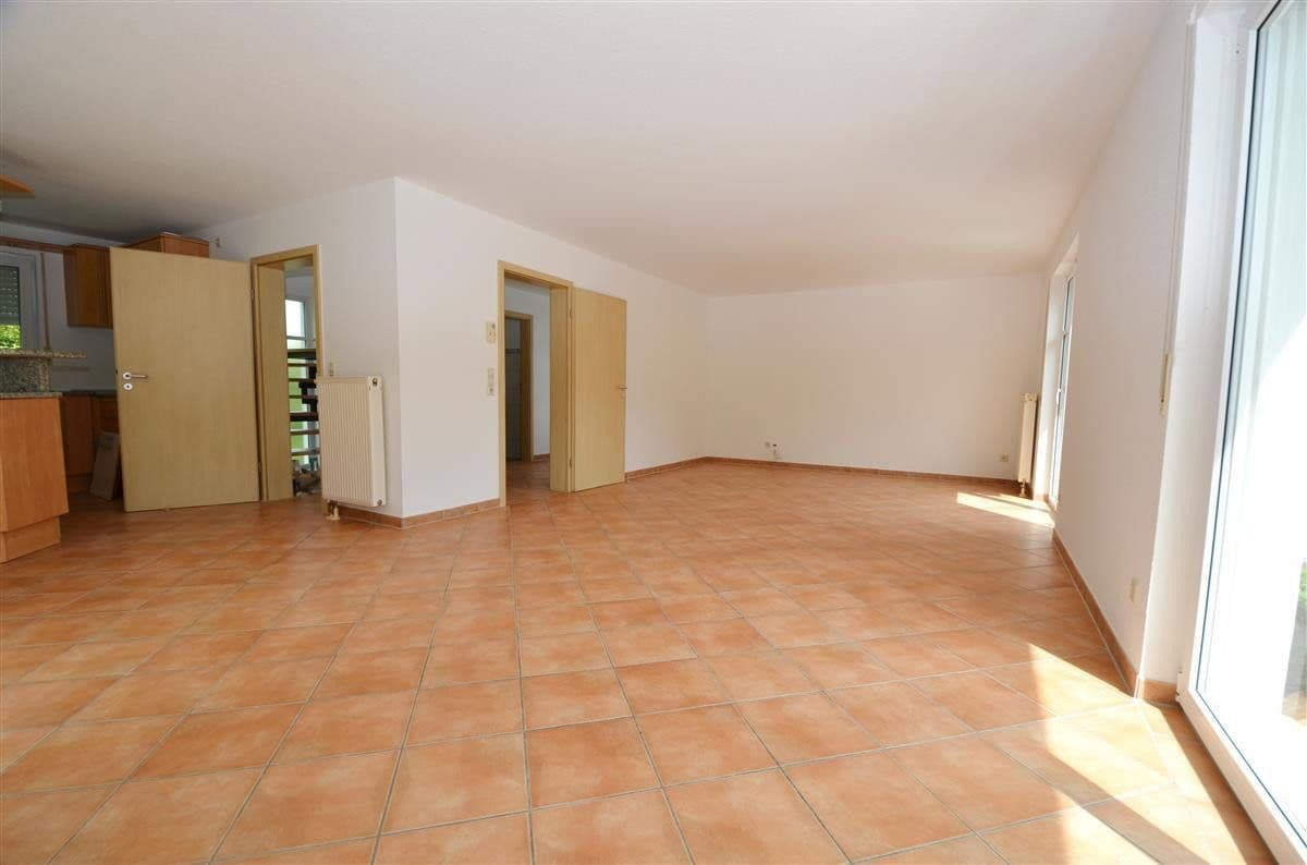 Predaj domu 143 m², pozemok 555 m², Rottweil, Bádensko-Wurttembersko Predaj domu 143 m², pozemok 555 m², Rottweil, Bádensko-Wurttembersko