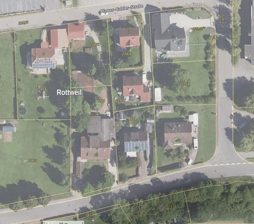 Predaj domu 143 m², pozemok 555 m², Rottweil, Bádensko-Wurttembersko Predaj domu 143 m², pozemok 555 m², Rottweil, Bádensko-Wurttembersko