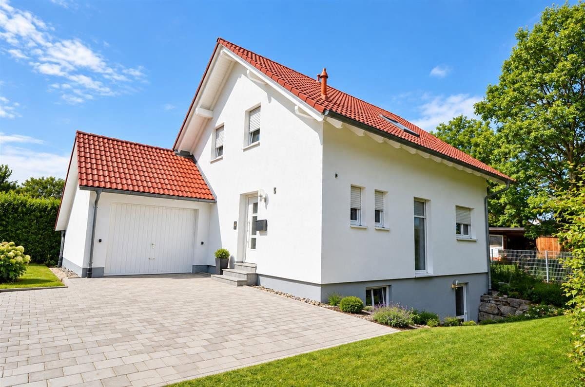 Predaj domu 143 m², pozemok 555 m², Rottweil, Bádensko-Wurttembersko Predaj domu 143 m², pozemok 555 m², Rottweil, Bádensko-Wurttembersko