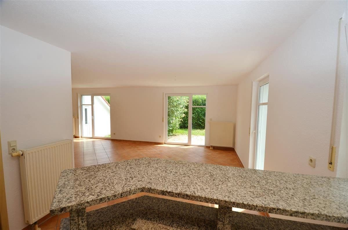 Predaj domu 143 m², pozemok 555 m², Rottweil, Bádensko-Wurttembersko Predaj domu 143 m², pozemok 555 m², Rottweil, Bádensko-Wurttembersko