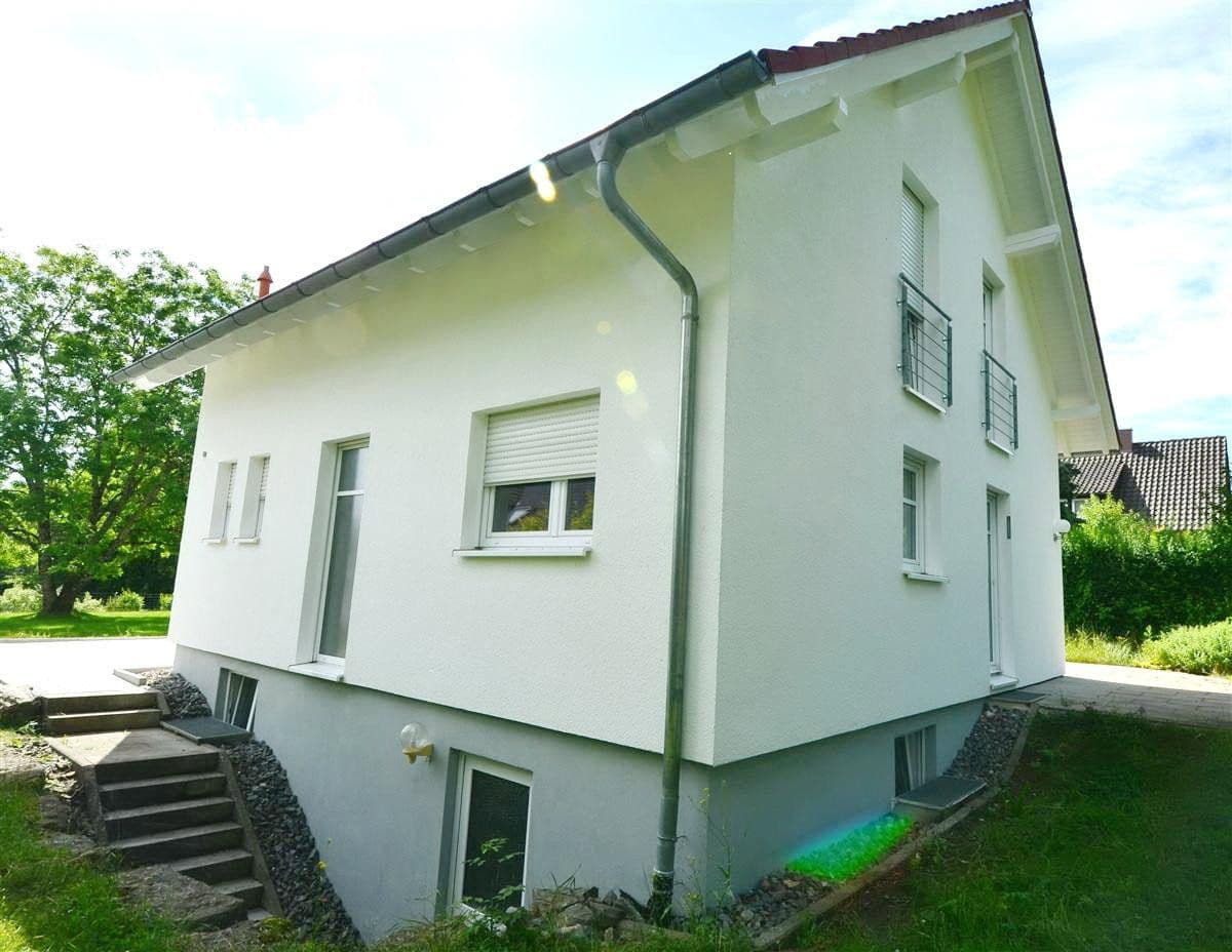 Predaj domu 143 m², pozemok 555 m², Rottweil, Bádensko-Wurttembersko Predaj domu 143 m², pozemok 555 m², Rottweil, Bádensko-Wurttembersko