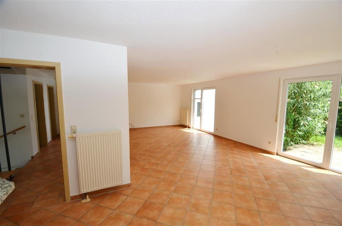Predaj domu 143 m², pozemok 555 m², Rottweil, Bádensko-Wurttembersko Predaj domu 143 m², pozemok 555 m², Rottweil, Bádensko-Wurttembersko