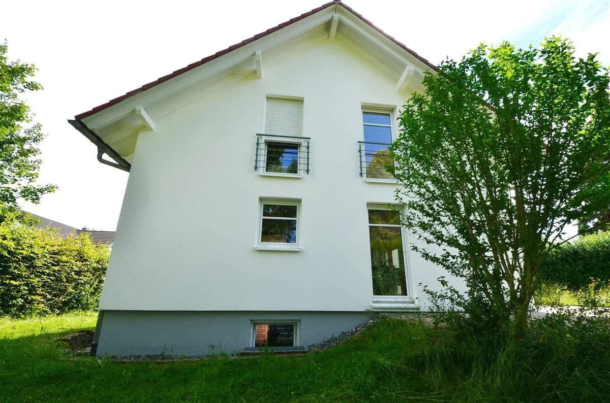 Predaj domu 143 m², pozemok 555 m², Rottweil, Bádensko-Wurttembersko Predaj domu 143 m², pozemok 555 m², Rottweil, Bádensko-Wurttembersko