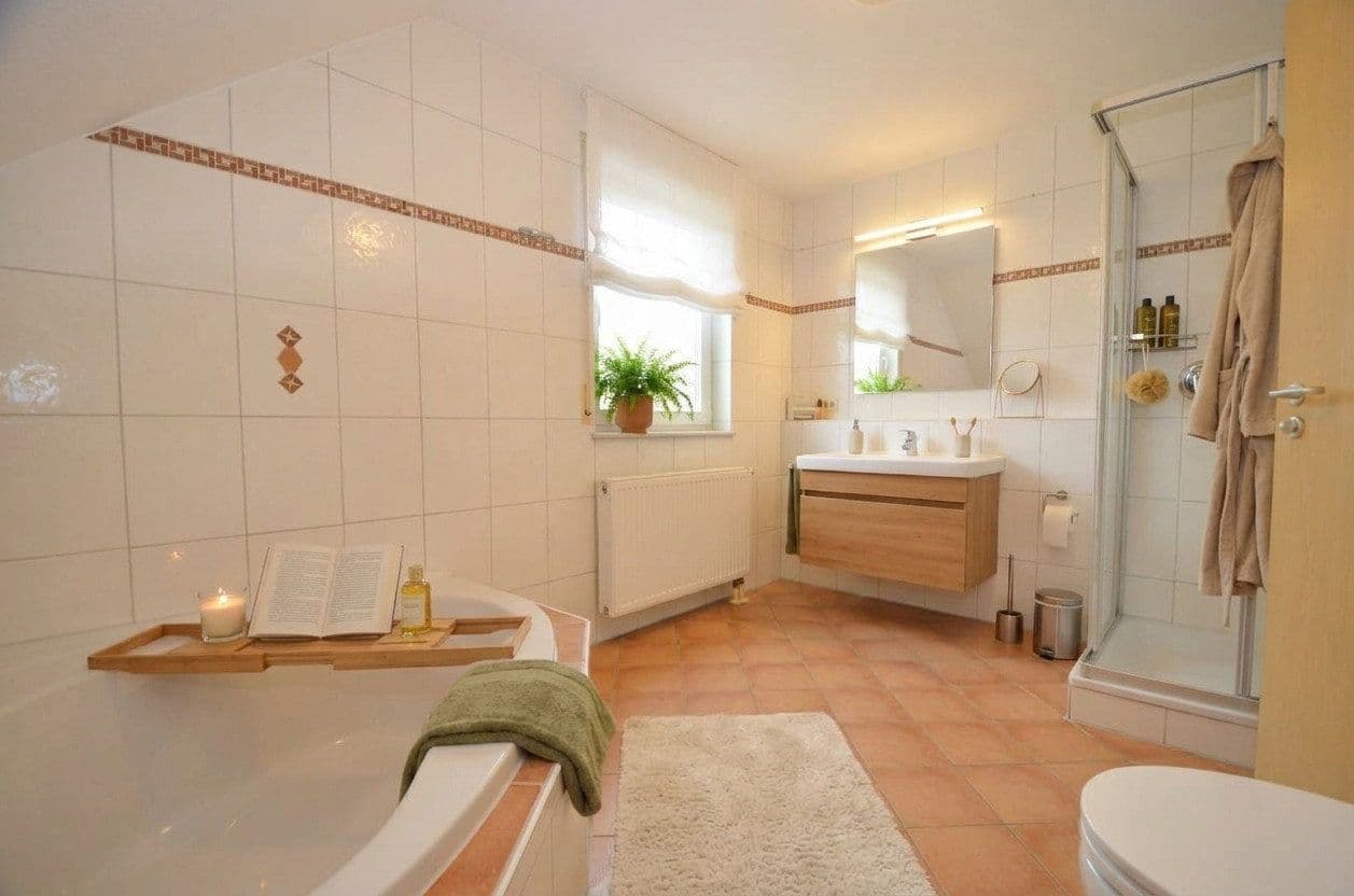 Predaj domu 143 m², pozemok 555 m², Rottweil, Bádensko-Wurttembersko Predaj domu 143 m², pozemok 555 m², Rottweil, Bádensko-Wurttembersko