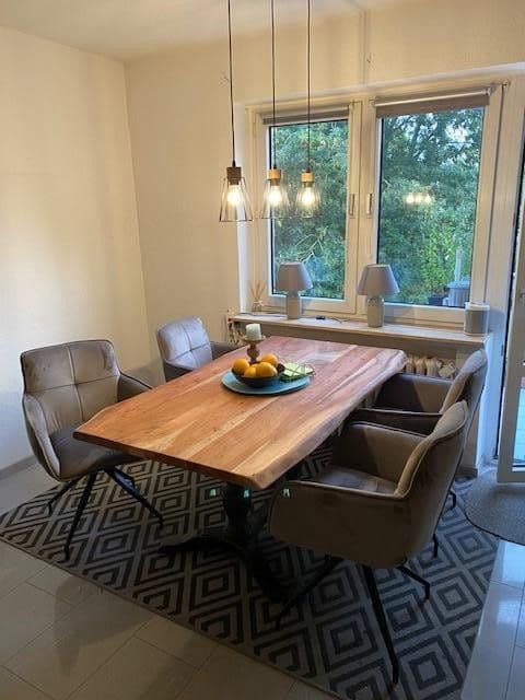 Prenájom bytu 2-izbový 56 m², Essen, Severné Porýnie - Westfálsko Prenájom bytu 2-izbový 56 m², Essen, Severné Porýnie - Westfálsko