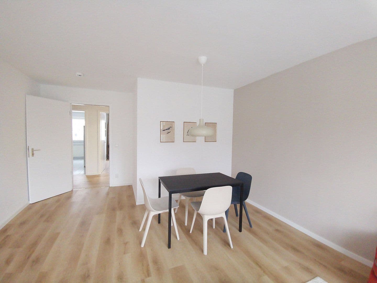 Prenájom bytu 3-izbový 74 m², Hoffmannstr. 1A, Berlin, Berlín Prenájom bytu 3-izbový 74 m², Hoffmannstr. 1A, Berlin, Berlín