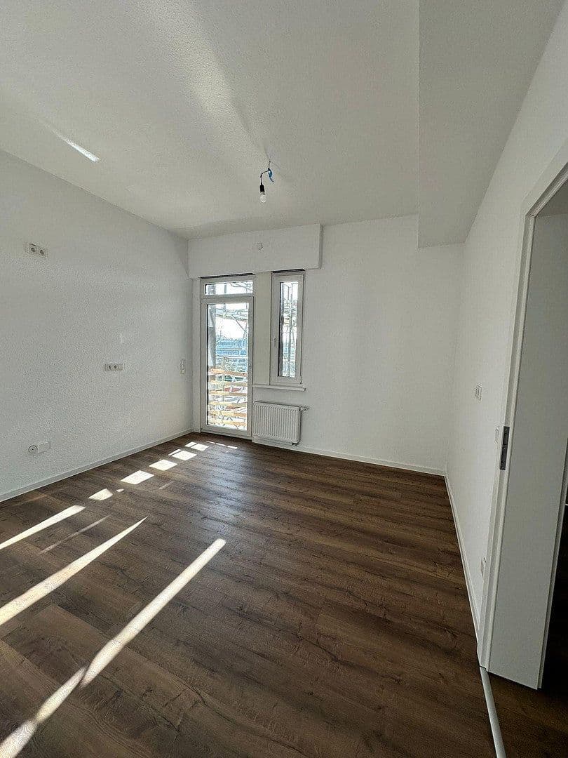 Prenájom bytu 3-izbový 133 m², Kaiserwall 20, Recklinghausen, Severné Porýnie - Westfálsko Prenájom bytu 3-izbový 133 m², Kaiserwall 20, Recklinghausen, Severné Porýnie - Westfálsko