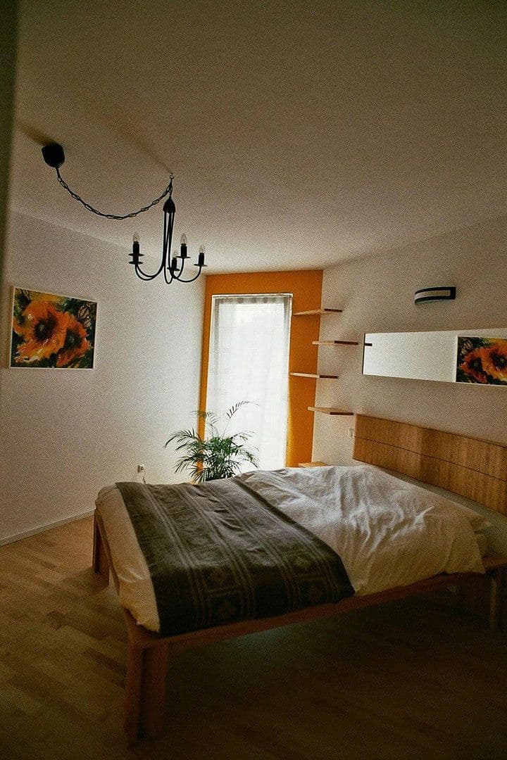 Prenájom bytu 2-izbový 62 m², Yorckstr. 20, Düsseldorf, Severné Porýnie - Westfálsko Prenájom bytu 2-izbový 62 m², Yorckstr. 20, Düsseldorf, Severné Porýnie - Westfálsko
