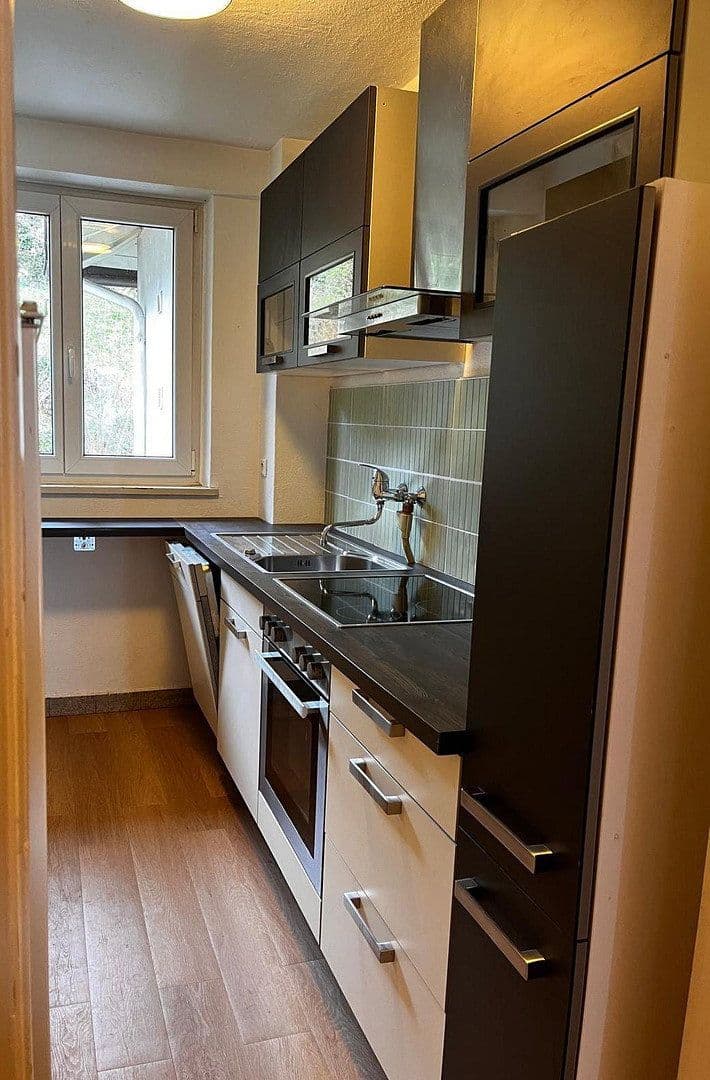 Prenájom bytu 3-izbový 74 m², Dillmannstr. 12, Stuttgart, Bádensko-Wurttembersko Prenájom bytu 3-izbový 74 m², Dillmannstr. 12, Stuttgart, Bádensko-Wurttembersko