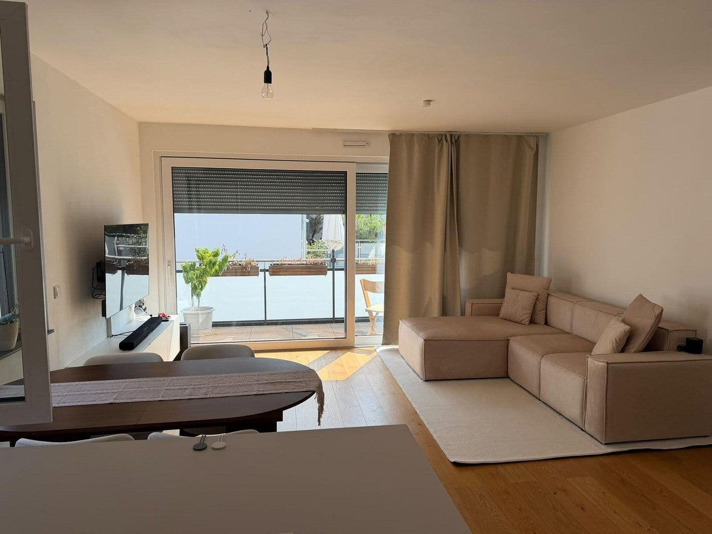 Prenájom bytu 2-izbový 58 m², Karlstr.23a, Neu-Isenburg, Hesensko Prenájom bytu 2-izbový 58 m², Karlstr.23a, Neu-Isenburg, Hesensko