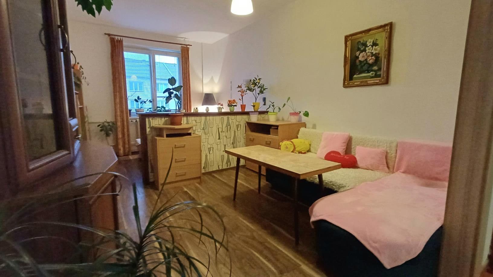 Prenájom bytu 2-izbový 54 m², Benešovo náměstí, Pardubice, Pardubický kraj Prenájom bytu 2-izbový 54 m², Benešovo náměstí, Pardubice, Pardubický kraj