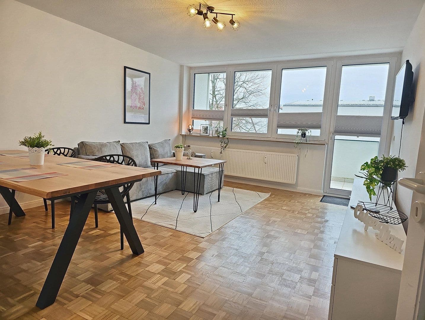 Prenájom bytu 4-izbový 91 m², Haydnstr. 6, Germering, Bavorsko Prenájom bytu 4-izbový 91 m², Haydnstr. 6, Germering, Bavorsko