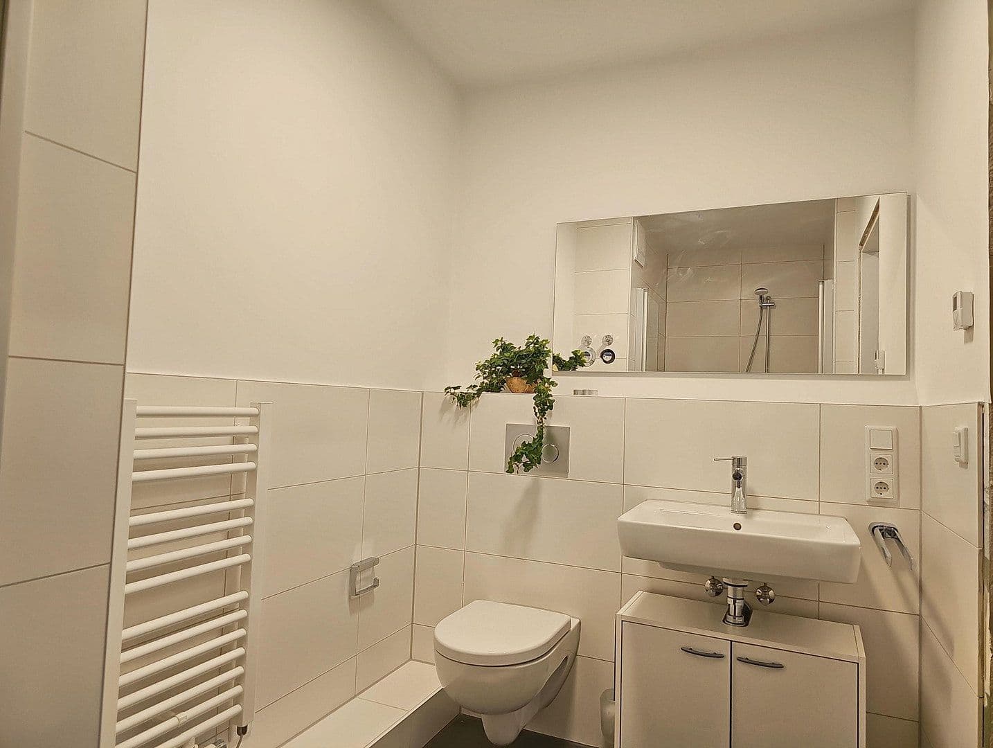 Prenájom bytu 1-izbový 29 m², Rudower Chaussee 32, Berlin, Berlín Prenájom bytu 1-izbový 29 m², Rudower Chaussee 32, Berlin, Berlín
