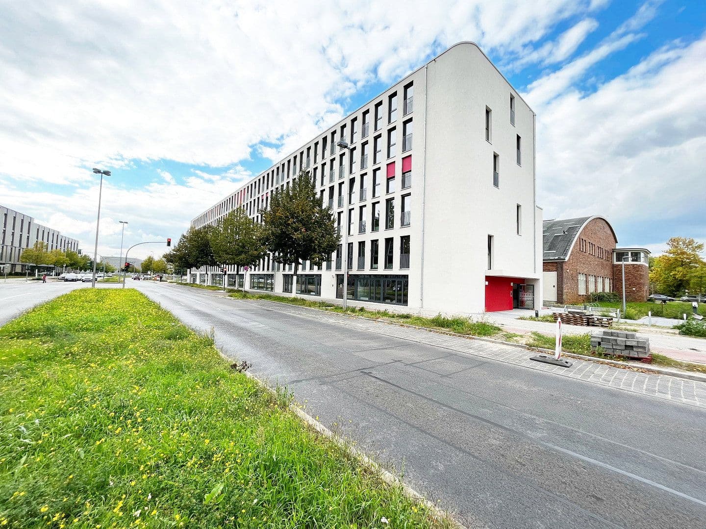 Prenájom bytu 1-izbový 29 m², Rudower Chaussee 32, Berlin, Berlín Prenájom bytu 1-izbový 29 m², Rudower Chaussee 32, Berlin, Berlín