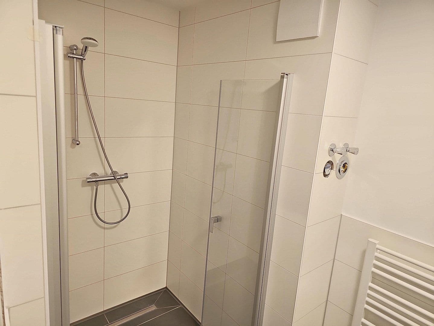Prenájom bytu 1-izbový 29 m², Rudower Chaussee 32, Berlin, Berlín Prenájom bytu 1-izbový 29 m², Rudower Chaussee 32, Berlin, Berlín