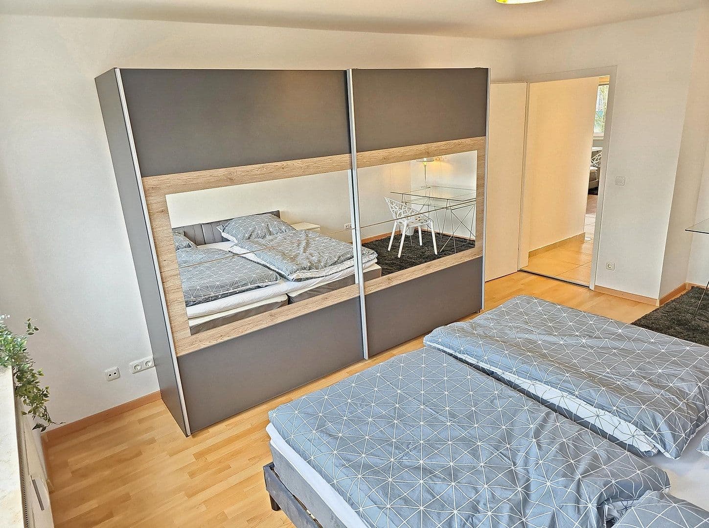 Prenájom bytu 4-izbový 91 m², Haydnstr. 6, Germering, Bavorsko Prenájom bytu 4-izbový 91 m², Haydnstr. 6, Germering, Bavorsko