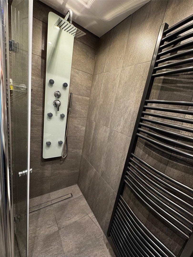 Predaj domu 320 m², pozemok 987 m², Springe, Dolné Sasko Predaj domu 320 m², pozemok 987 m², Springe, Dolné Sasko