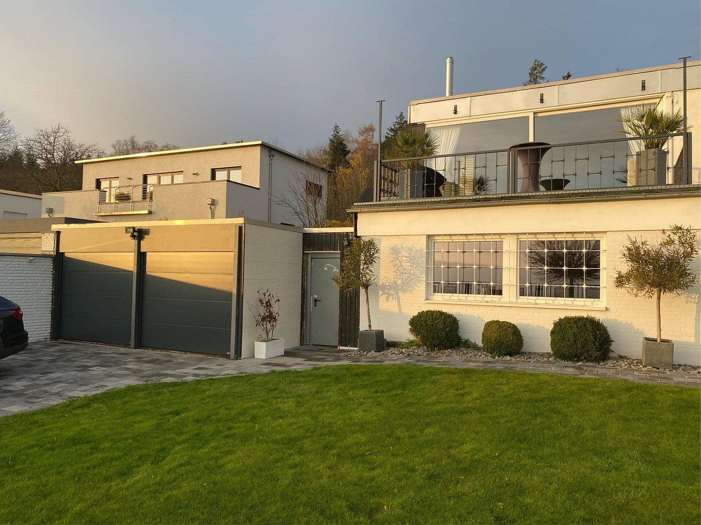 Predaj domu 320 m², pozemok 987 m², Springe, Dolné Sasko Predaj domu 320 m², pozemok 987 m², Springe, Dolné Sasko