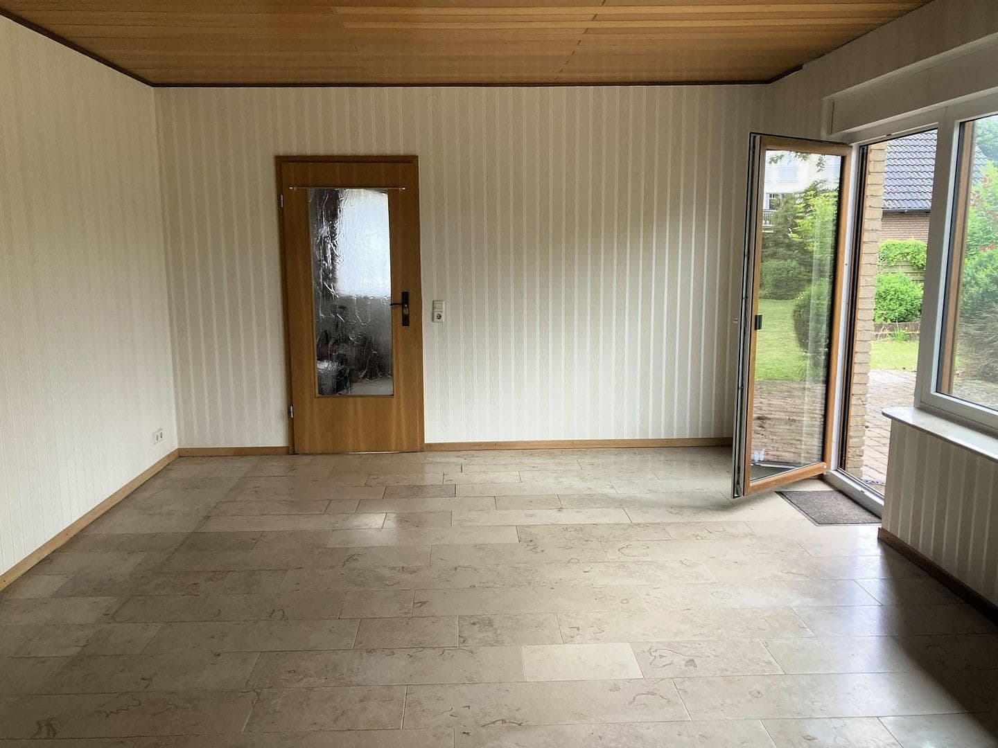Predaj domu 156 m², pozemok 1.057 m², Lehre, Dolné Sasko Predaj domu 156 m², pozemok 1.057 m², Lehre, Dolné Sasko