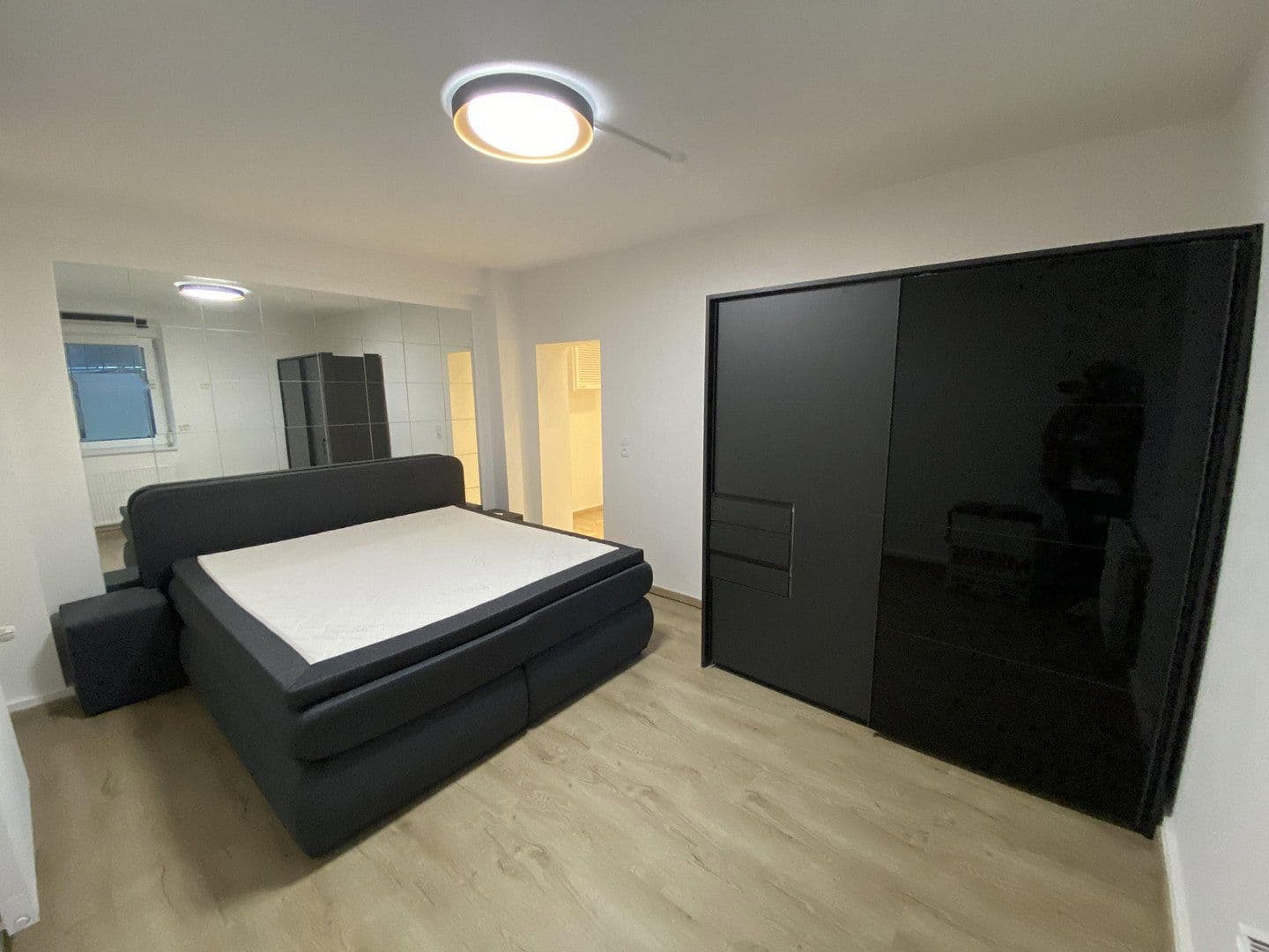 Prenájom bytu 2-izbový 57 m², Senefelderstraße 100, Stuttgart, Bádensko-Wurttembersko Prenájom bytu 2-izbový 57 m², Senefelderstraße 100, Stuttgart, Bádensko-Wurttembersko